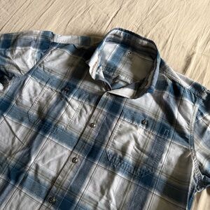 Kuhl Response Button Down Short Sleeve Shirt Blue Plaid Men’s Large Hiking Gorp